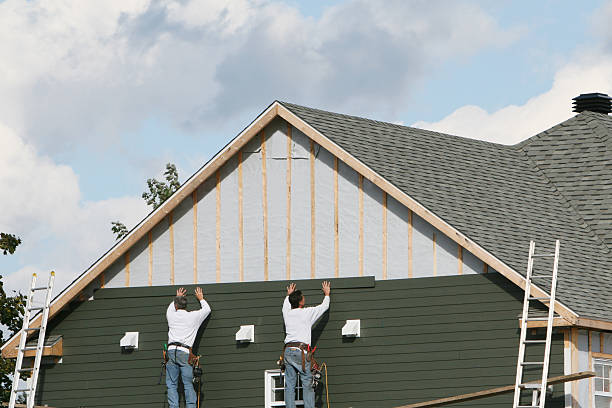 Professional Siding Installation technician working in Dawson, PA